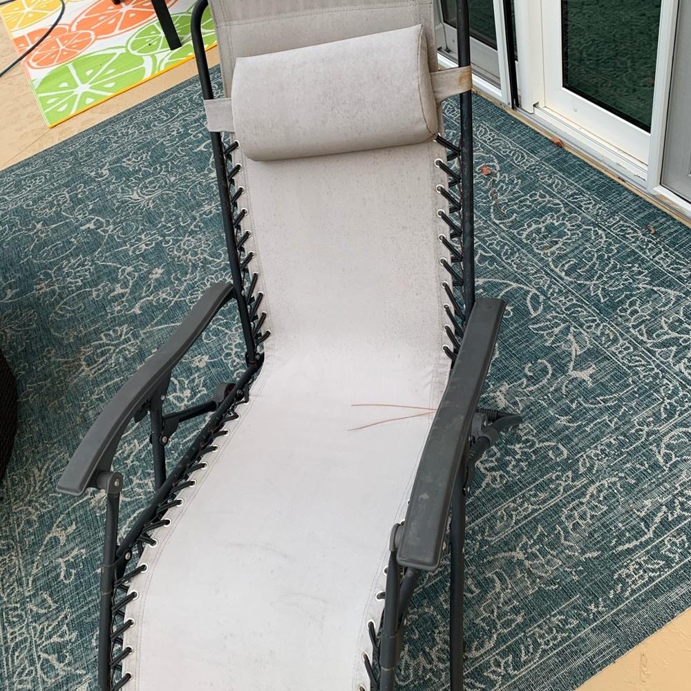 Chair - Picture 1 of 1